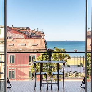 Pangea Luxury Rooms